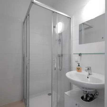 Flataid Marienbrau Graz Waltendorf * Hart bei Graz